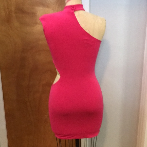 TOPSHOP Lady Gaga asymmetric dress in Hot Pink! - Picture 2 of 9